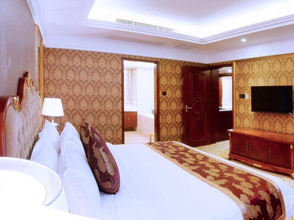 Royal Duke Cherrabah Hotel Zhongshan Zhongshan  Dış mekan fotoğraf