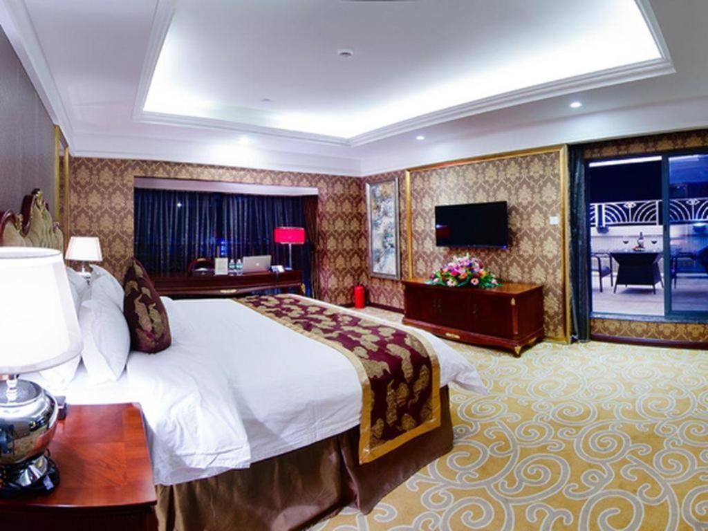Royal Duke Cherrabah Hotel Zhongshan Zhongshan  Dış mekan fotoğraf