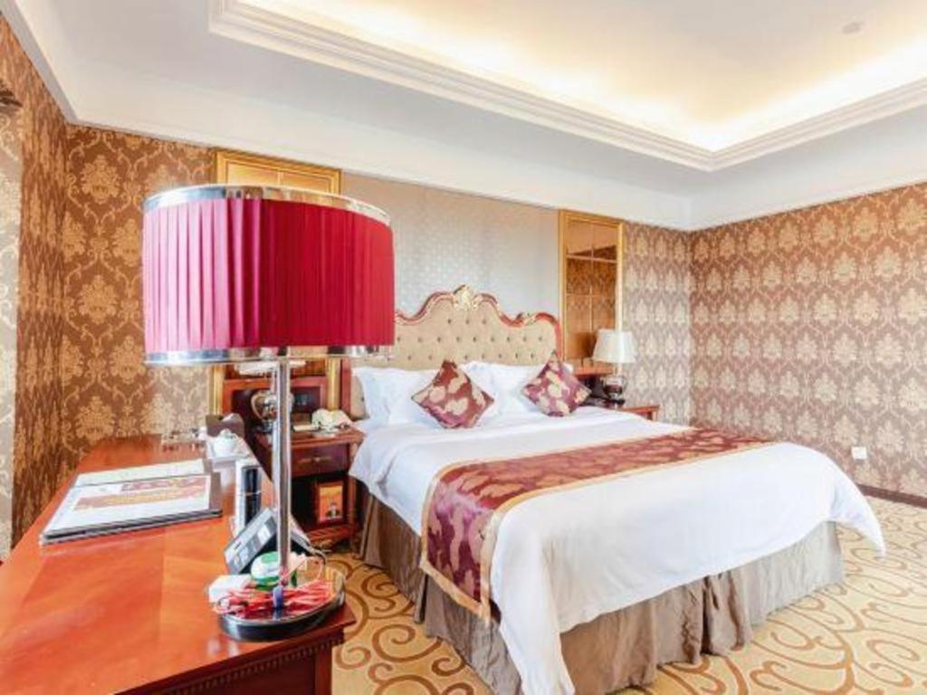 Royal Duke Cherrabah Hotel Zhongshan Zhongshan  Dış mekan fotoğraf