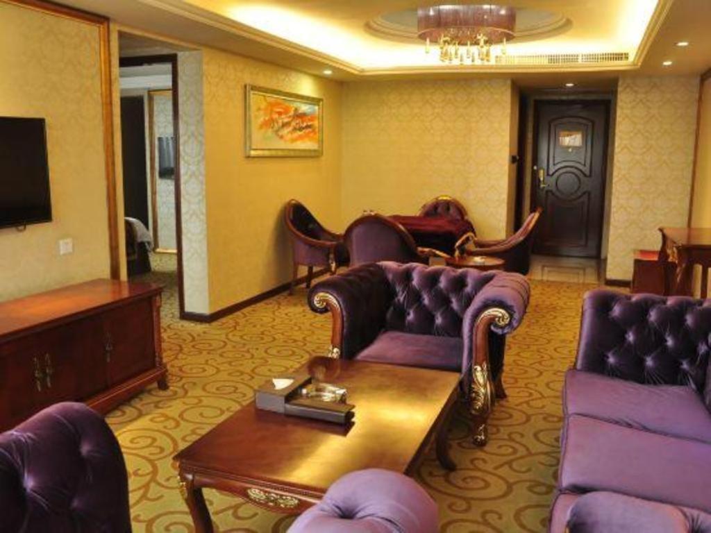 Royal Duke Cherrabah Hotel Zhongshan Zhongshan  Dış mekan fotoğraf